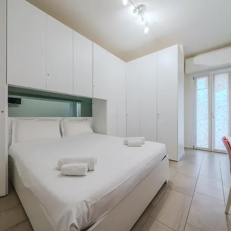 Cristel - 15 Min Da Milano - Parcheggio - Mono 2 Appartement Cormano